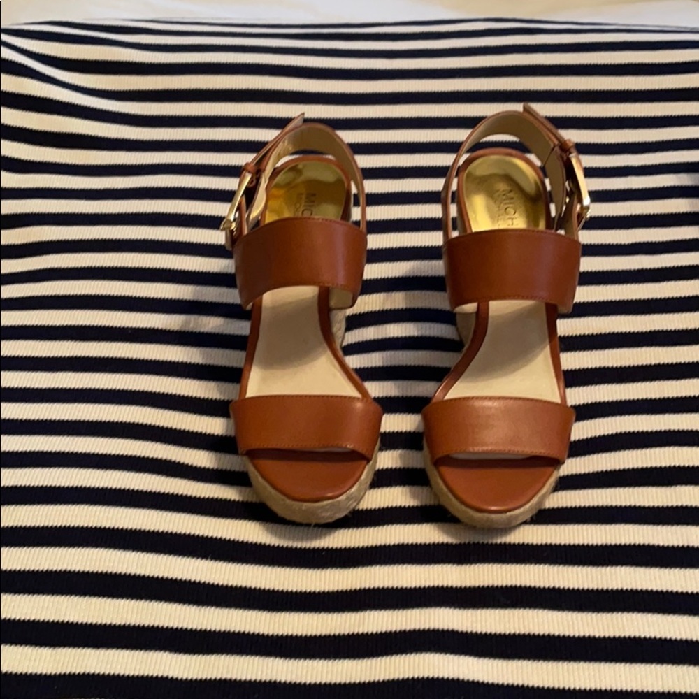 Michel Kore poesy wedges